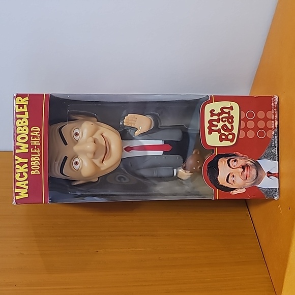NIB Funko Mr. Bean Wacky Wobbler Bobble Head 2007 - Picture 1 of 9